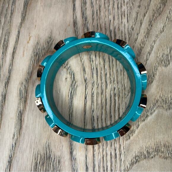 Tory Burch Connor Wide Round Bangle Bracelet Gold Mint Leaf Resin Stackable - Picture 2 of 5